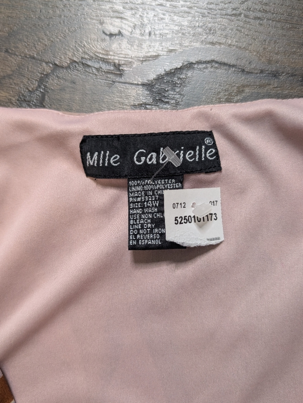 Mlle Gabrielle Sleeveless Abstract Print Slip Dress in Lavender Taupe Size 14W - Picture 8 of 8